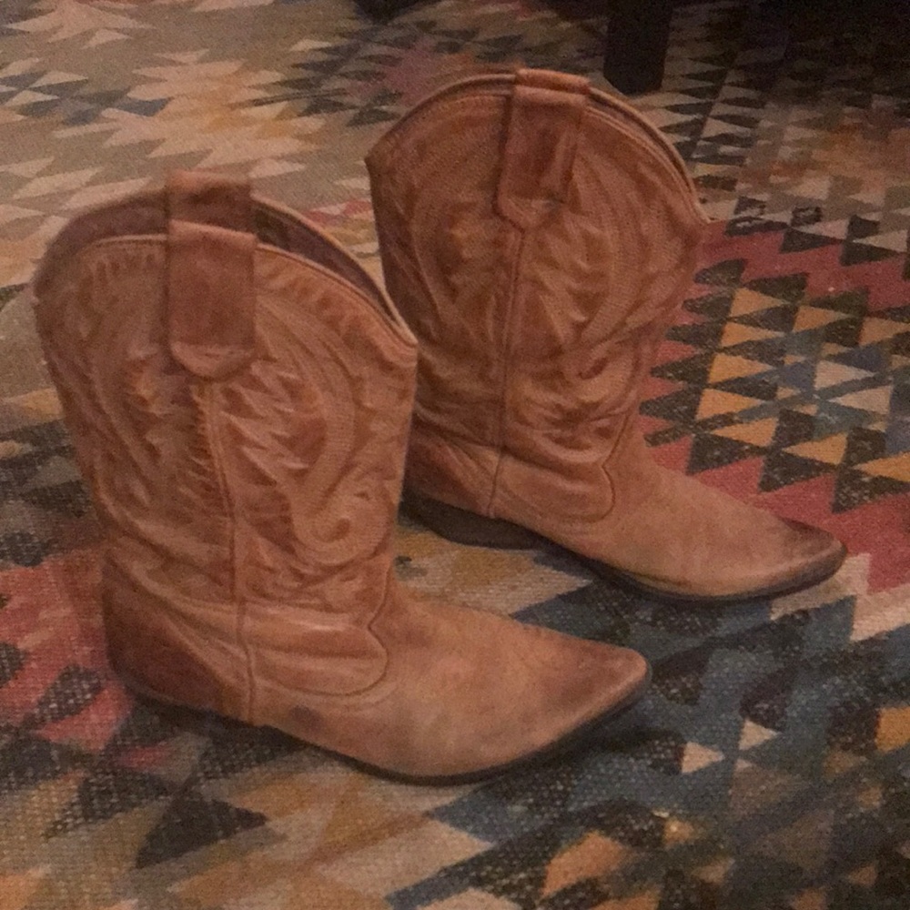 Cowboy Boots ALDO